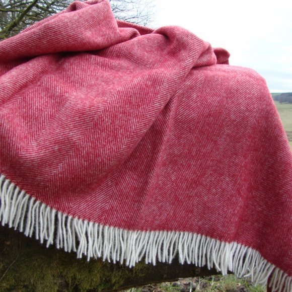 Red Herringbone Shetland Wool Blanket Throw 01