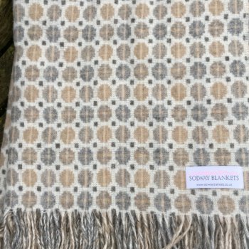 Milan Natural Merino Lambswool Throw