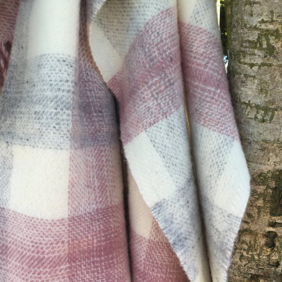 Blush Pink Meadow Check Pure New Wool Blanket 01