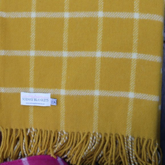 Bumblebee Yellow Chequered Check Pure Wool Blanket Throw 01