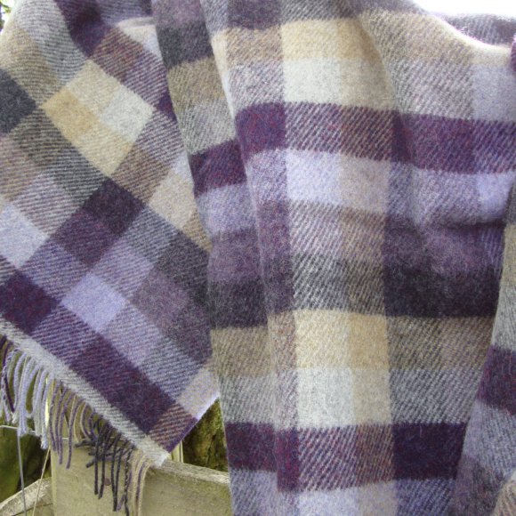 Ellisland Pure New Wool Blanket Throw 01