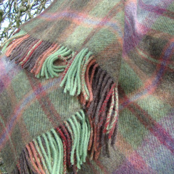 Kirkennan Pure New Wool Blanket Throw 01