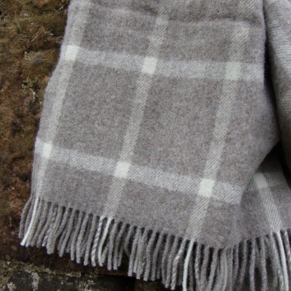 Natural Beige Windowpane Check Pure New Wool Blanket Throw 01