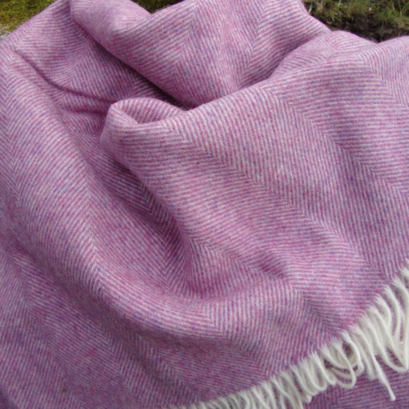 Heather Herringbone Shetland Wool Blanket Throw 01
