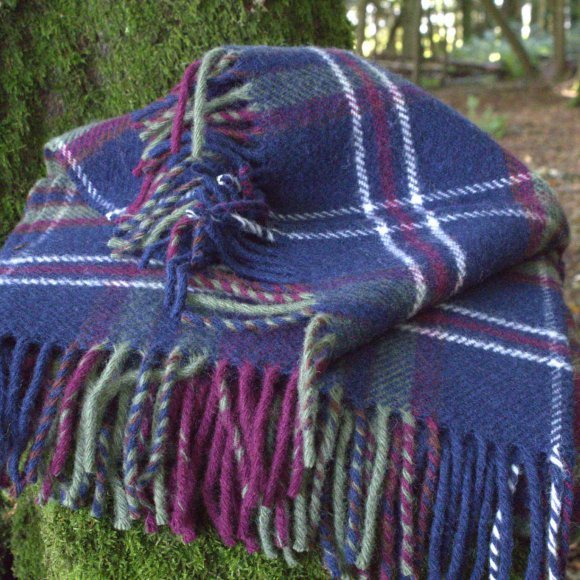 Morello Cherry Tartan Pure New Wool Knee Rug 01